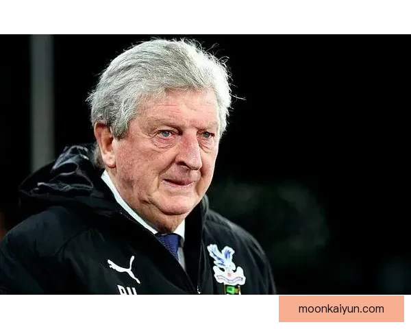 霍奇森执教风格分析：战略灵活性与防守稳健并重