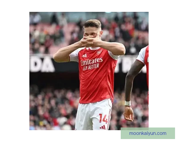 巴尔韦德持续发挥稳定，成为欧冠最稳中场，引发关注