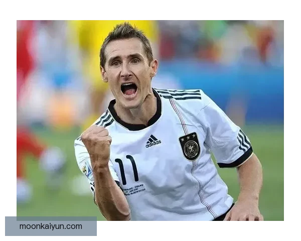 阿根廷队防线稳定，表现稳健有助于争夺世界杯荣耀