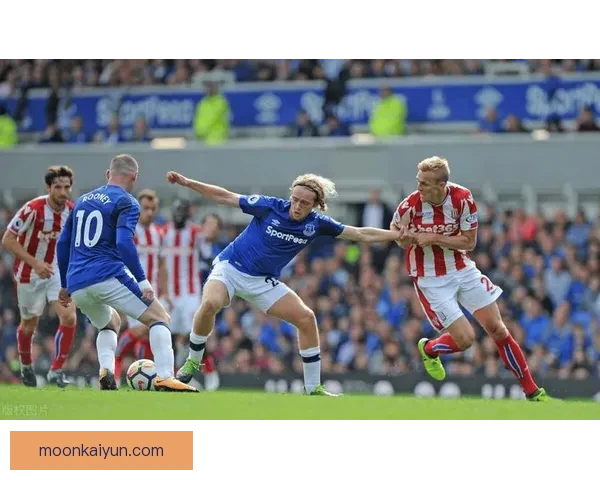 本泽马进攻端优势持续凸显，状态回暖值得关注